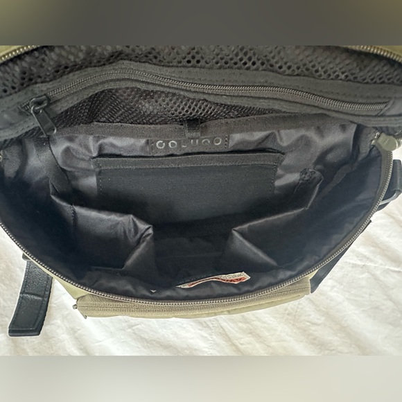 Colugo On the Go Organizer in Olive - Picture 2 of 6